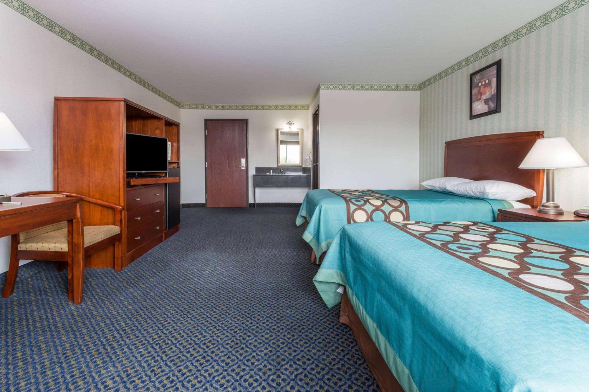 Super 8 By Wyndham Sacramento Ξενοδοχείο Carmichael Εξωτερικό φωτογραφία