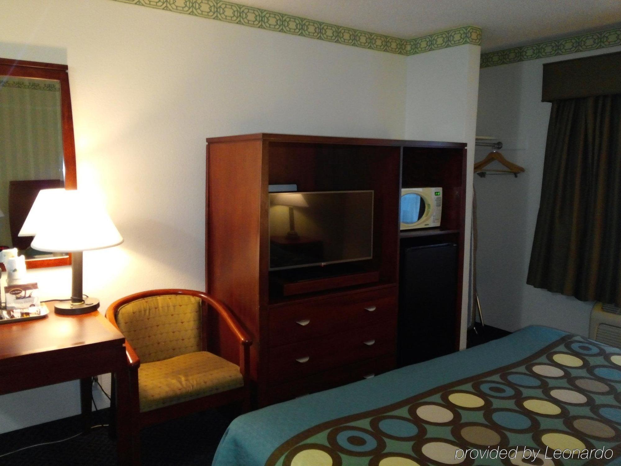 Super 8 By Wyndham Sacramento Ξενοδοχείο Carmichael Εξωτερικό φωτογραφία