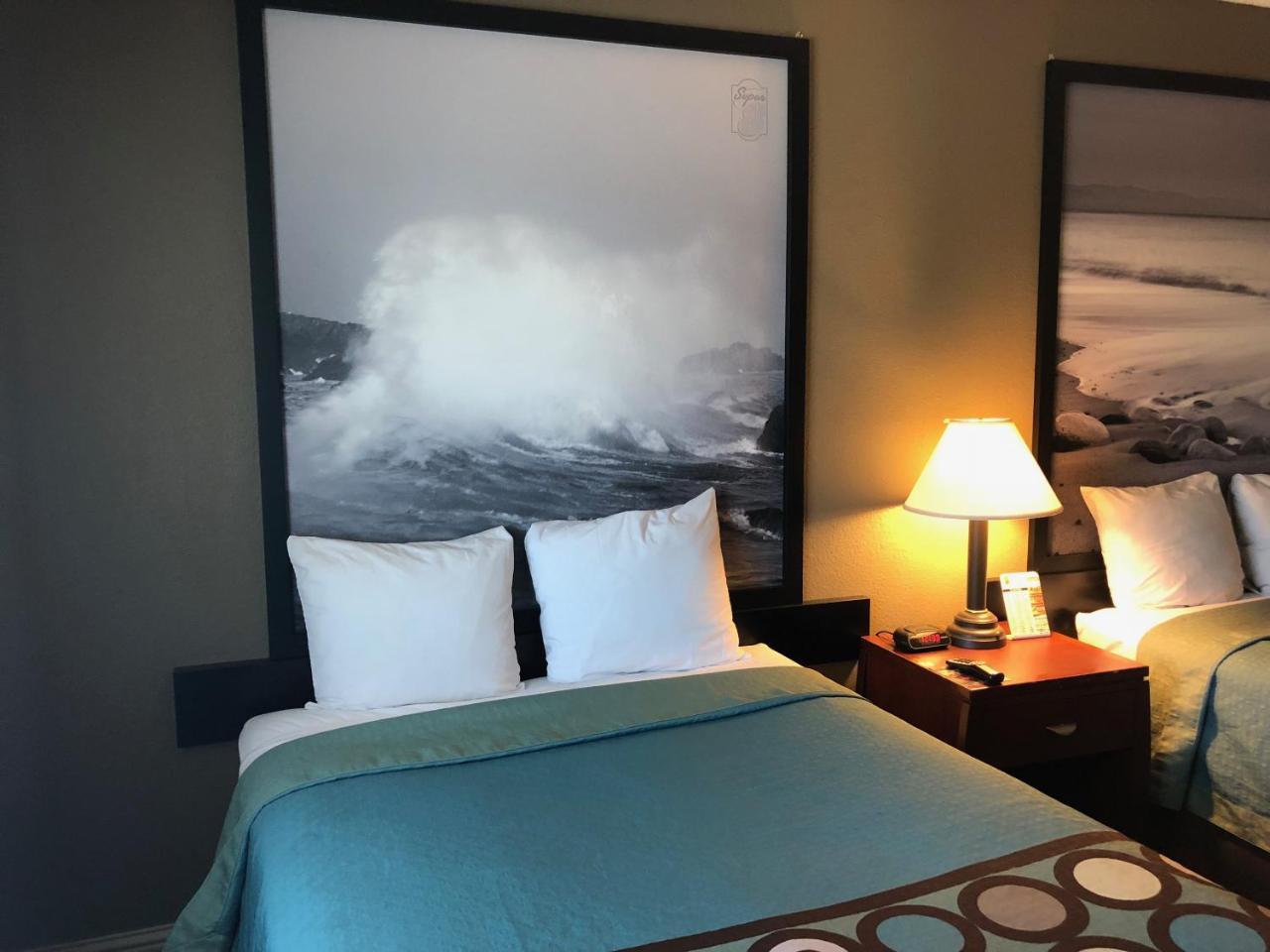 Super 8 By Wyndham Sacramento Ξενοδοχείο Carmichael Εξωτερικό φωτογραφία