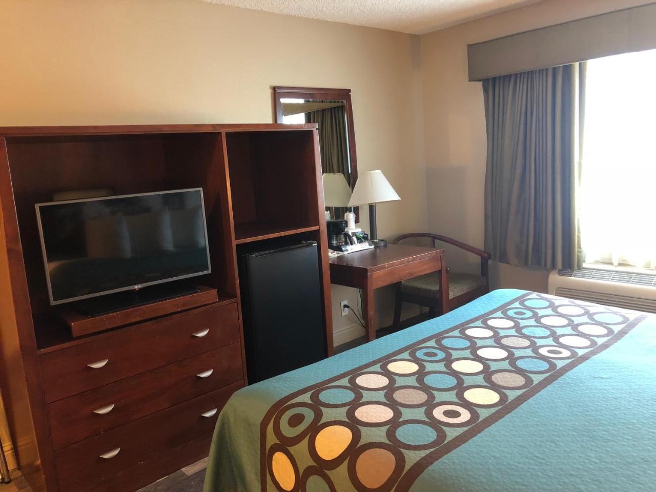 Super 8 By Wyndham Sacramento Ξενοδοχείο Carmichael Εξωτερικό φωτογραφία