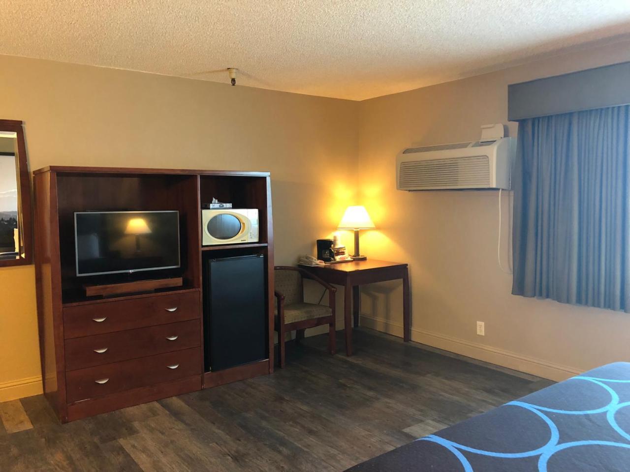 Super 8 By Wyndham Sacramento Ξενοδοχείο Carmichael Εξωτερικό φωτογραφία
